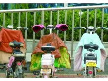 车友电动车防护用品厂 电动自行车销售的安全守护者